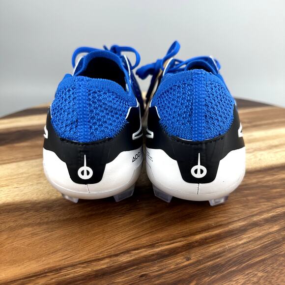 Nike Blue and White Athletic Shoes main image 5